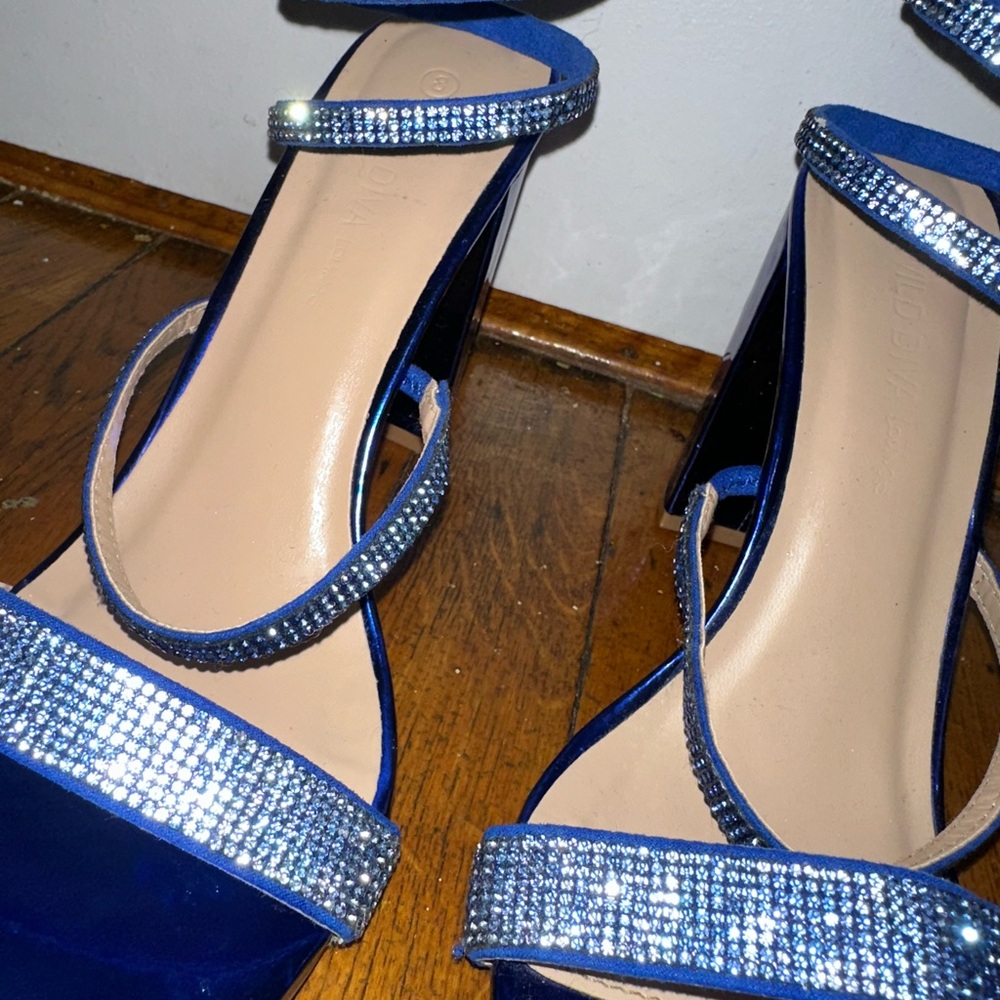 Elegant Blue Rhinestone Women's Sandals